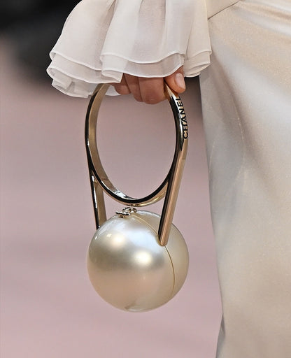 Pearl Halo Luxe Handbag