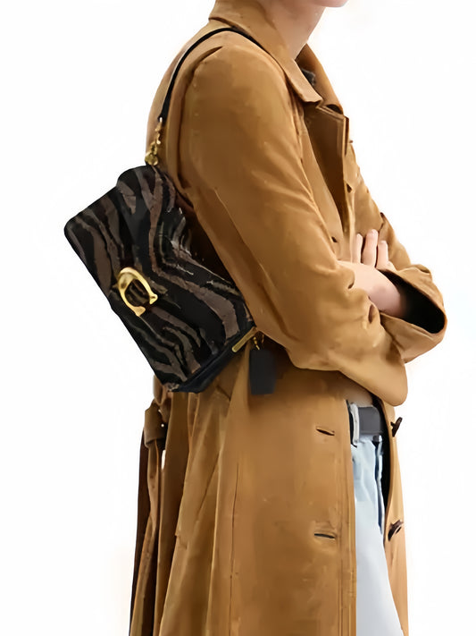 Gold Chain Tiger Print Shoulder Bag