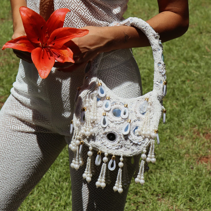 Mirrored Details Crystal Embroidery Handbag Underarm Bag