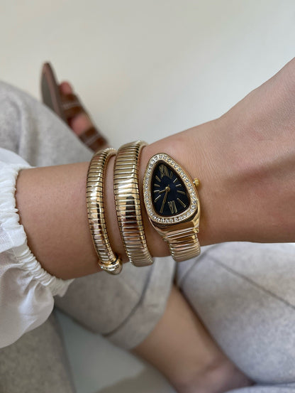 Dazzle Snake-shaped Steel Band Watch